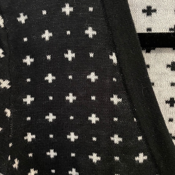 5 for $20: Target button-up cardigan - Picture 4 of 8